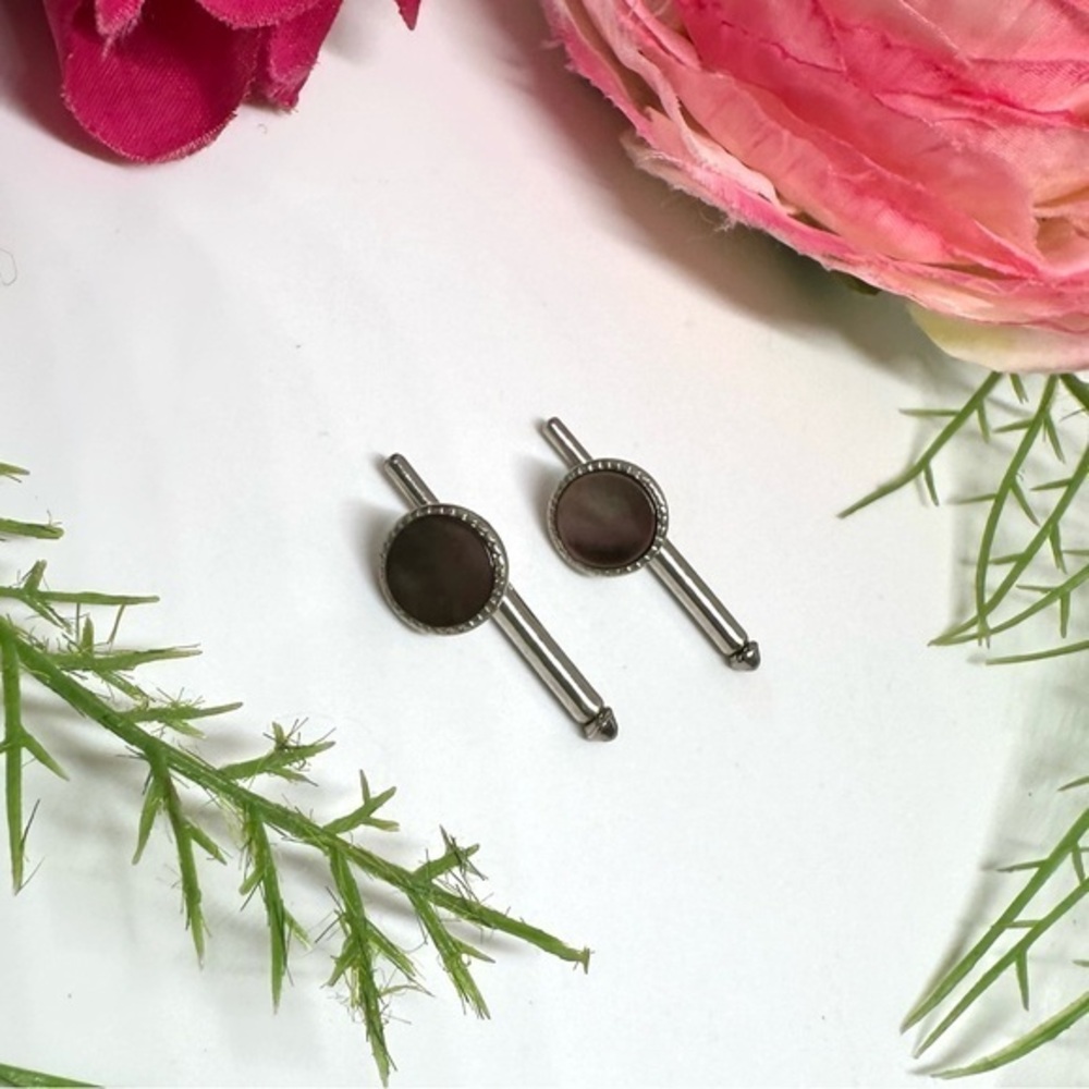 VINTAGE⚜️Mother Of Pearl Dainty Cuff Links Set